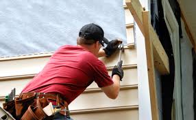 How To Choose The Right Materials for Your Siding Installation in 'Greens Farms, CT